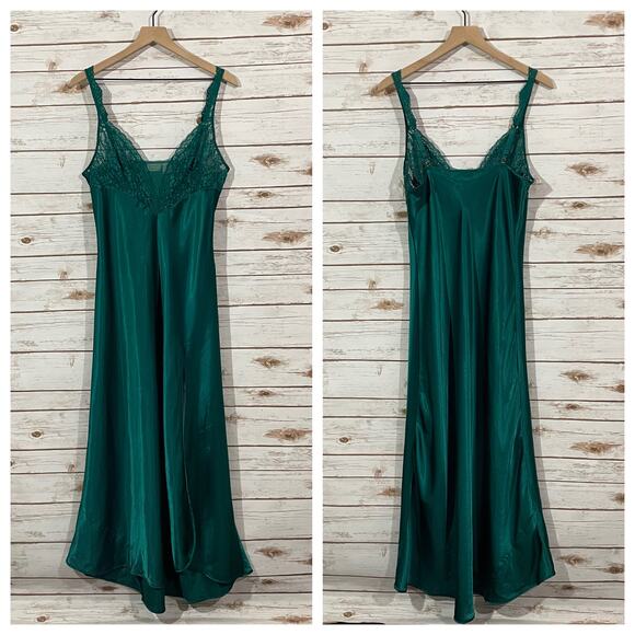 Victoria’s Secret Gold Label Lace Satin Gown - Green - Large - Picture 1 of 11